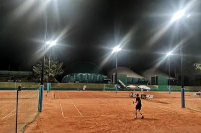 Klub tenisowy - Start